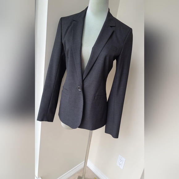 Beautiful Jones brand coat - Picture 1 of 5